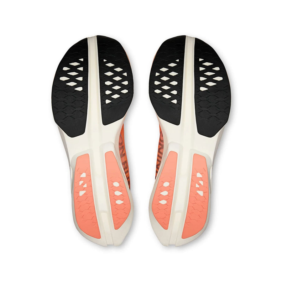 Cloudboom Strike coloris Sunstone | White — vue 3