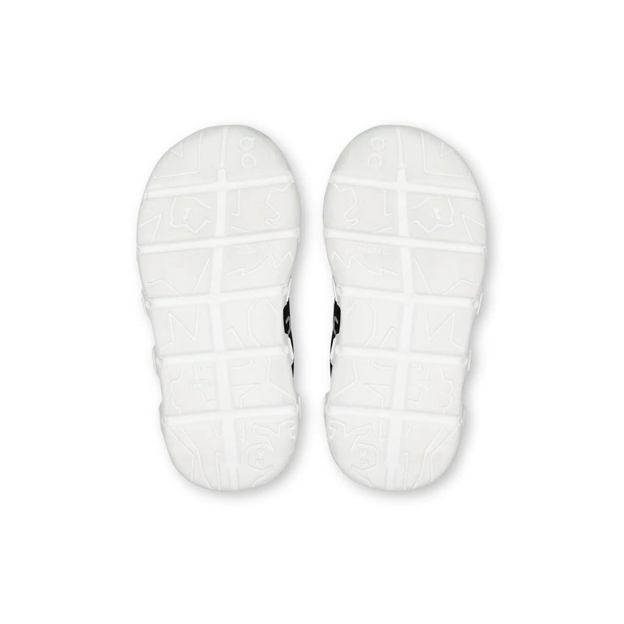 Cloud Dash coloris Black | White — vue 3