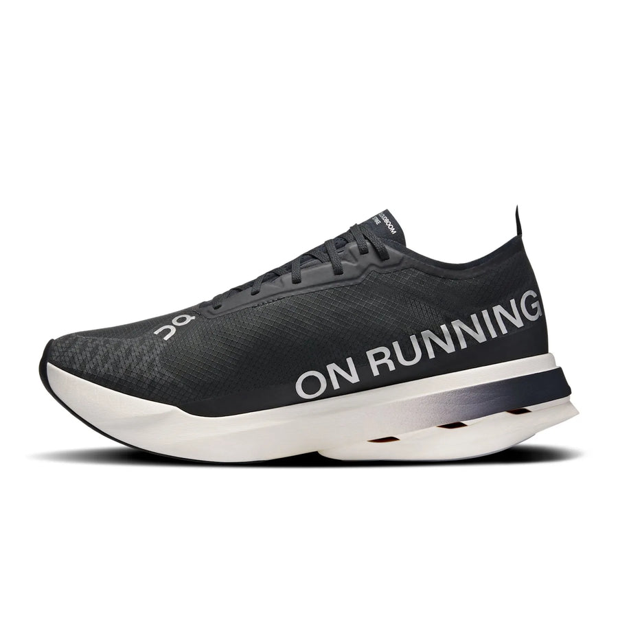 Cloudboom Strike coloris Black | White — vue 4