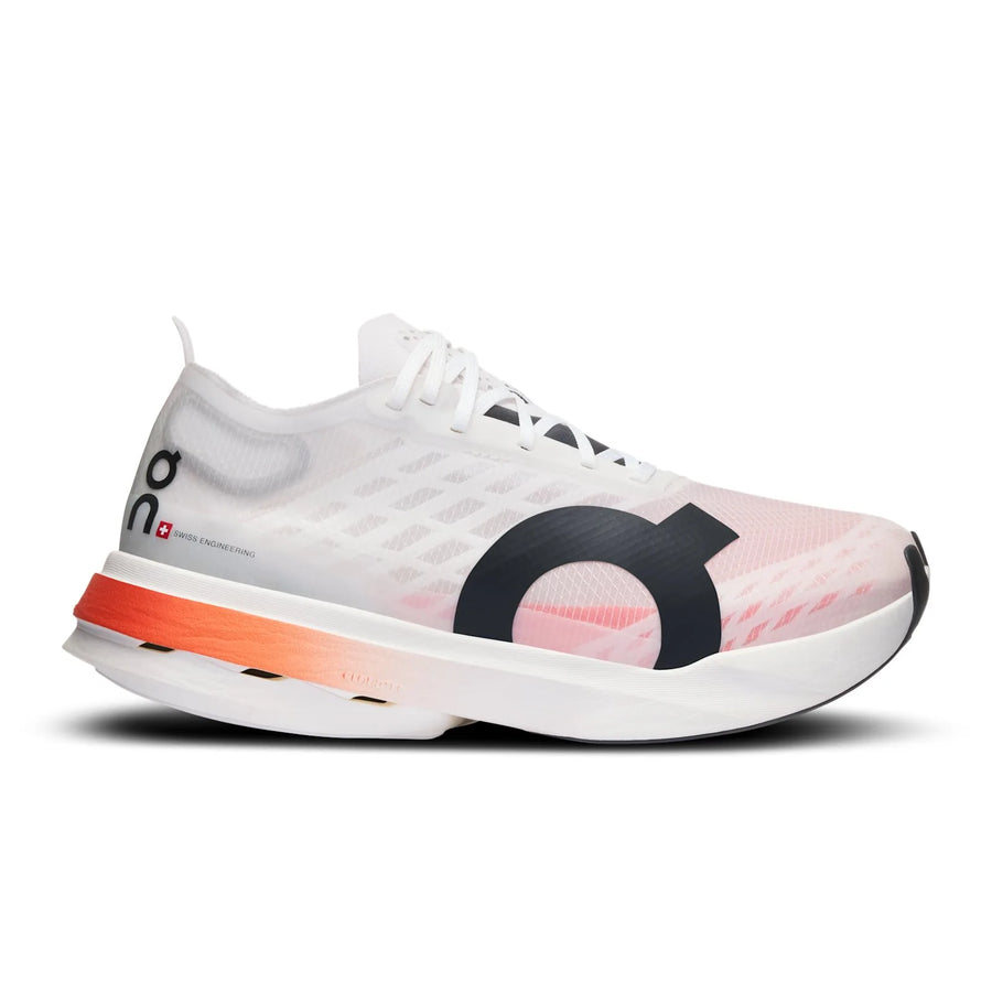 Cloudboom Strike coloris White | Black — vue 1