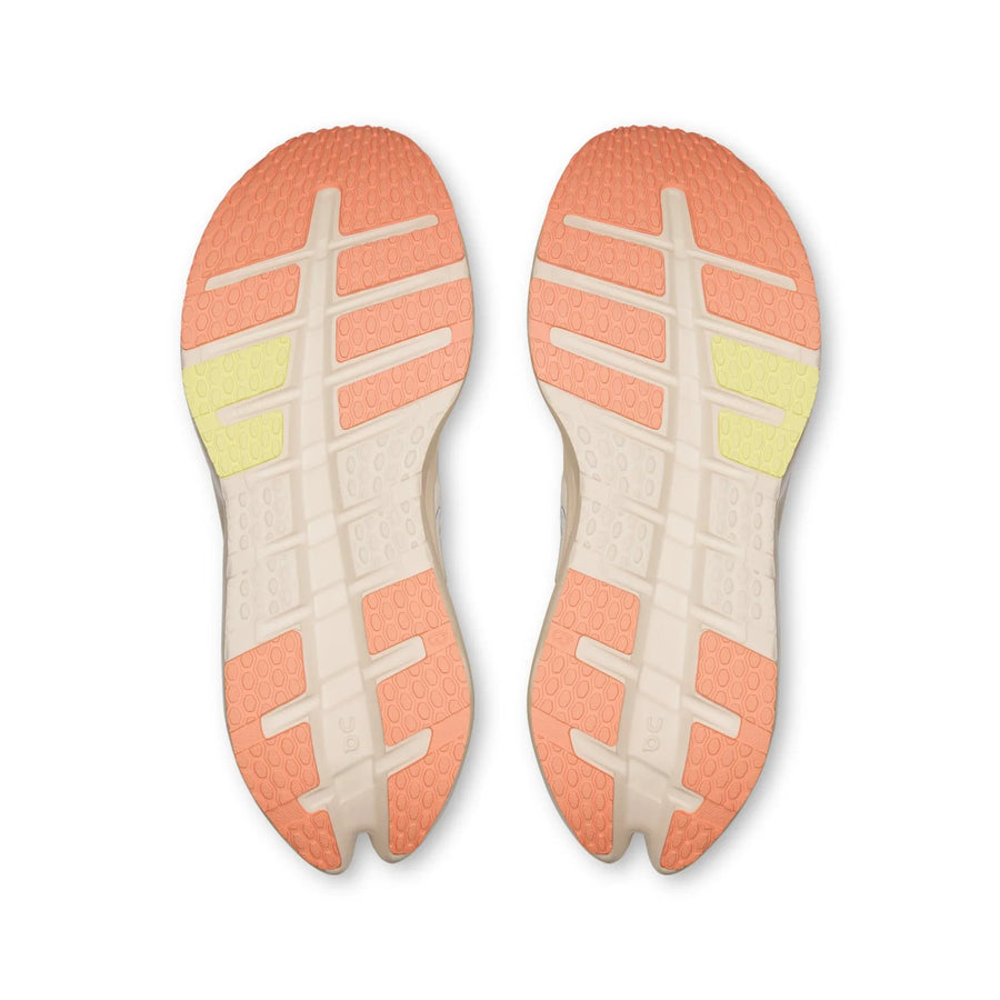 Cloudrunner 3 coloris Ivory | Dew — vue 3