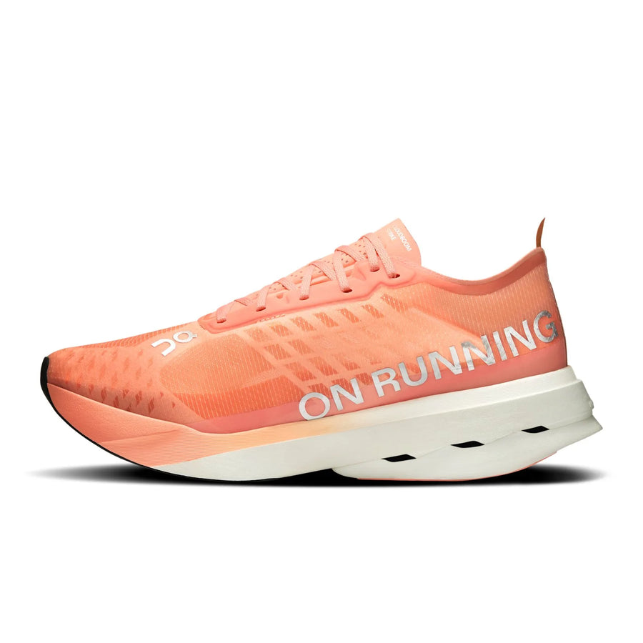 Cloudboom Strike coloris Sunstone | White — vue 4
